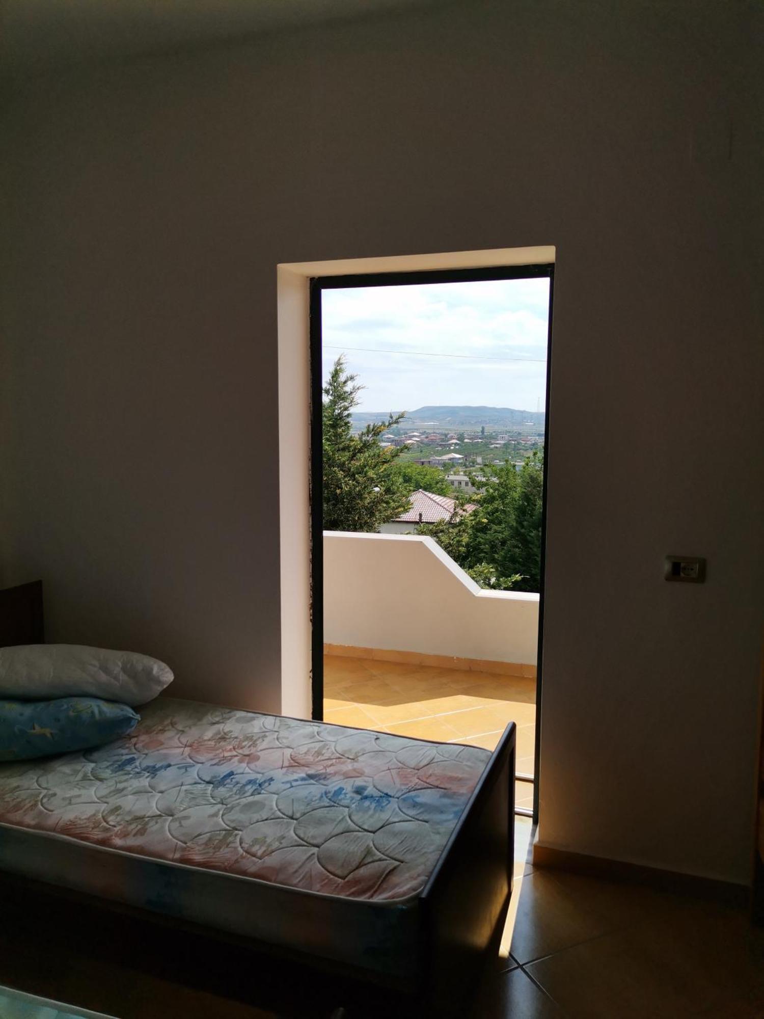 Hotel Bora Gostime Экстерьер фото